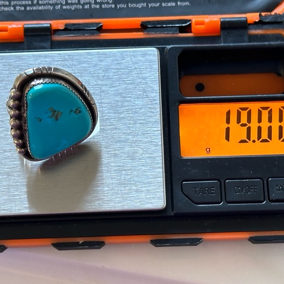 VINTAGE STERLING SILVER TURQUOISE RING - Picture 3 of 9